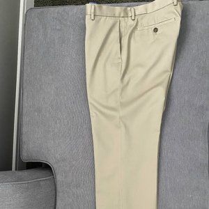 Men's Banana Republic Dress Pants, Khaki, W33L32